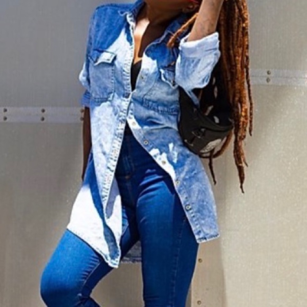 Oversized light denim button down shirt - Picture 7 of 7